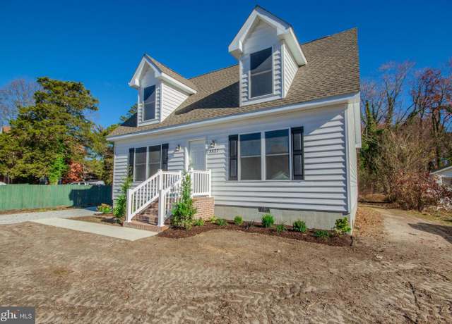 Property at 3327 Lawsonia Rd, Crisfield, MD 21817, 3 beds, 2.5 baths