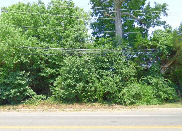 Property at 85 Tansboro Rd, Berlin, NJ 08009