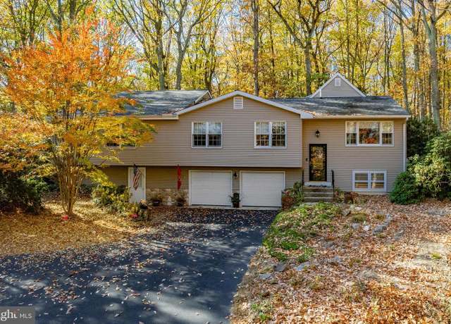 Property at 3 Tower Rd, Cream Ridge, NJ 08514, 5 beds, 3 baths