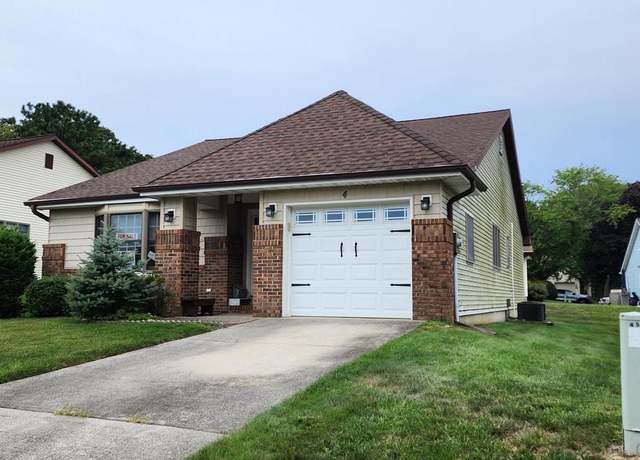 Property at 4 Elm Rd, Manahawkin, NJ 08050, 2 beds, 2 baths