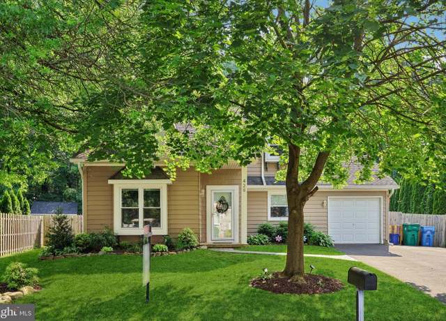 Property at 429 Stanford Rd, Fairless Hills, PA 19030, 4 beds, 2.5 baths