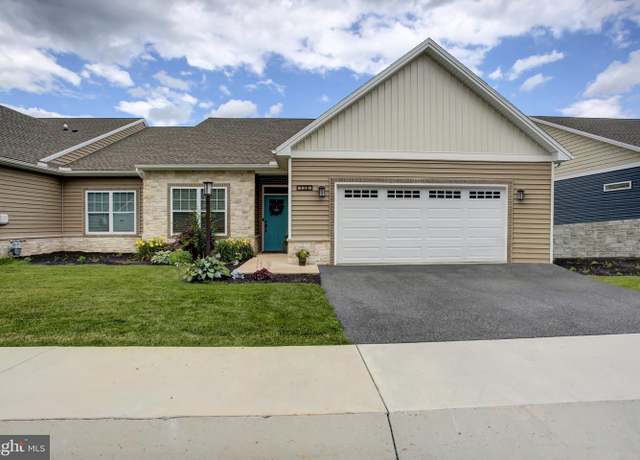 Property at 126 Cardinal Dr, Shippensburg, PA 17257, 3 beds, 2.5 baths