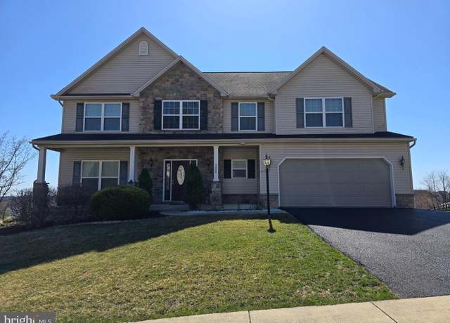 Property at 4804 Margaret Ln, Harrisburg, PA 17110, 4 beds, 2.5 baths