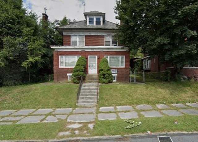 Property at 2046 Market St, Harrisburg, PA 17103, 8 beds, 2.5 baths
