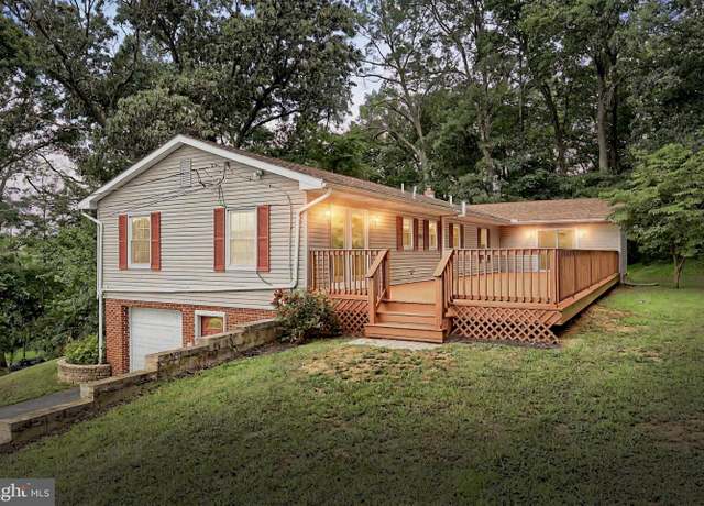 Property at 628 Deer Rd, Fawn Grove, PA 17321, 3 beds, 2 baths