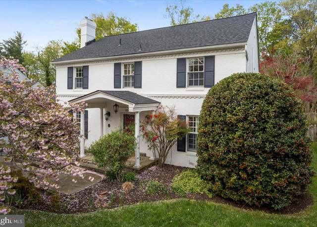 Property at 9312 Old Mansion Rd, Alexandria, VA 22309, 4 beds, 3.5 baths