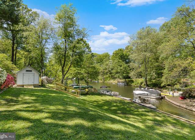 Property at 3504 Pinetree Ter, Falls Church, VA 22041, 6 beds, 3 baths