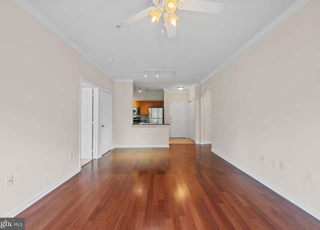 Property at 12953 Centre Park Cir #218, Herndon, VA 20171, 2 beds, 2 baths