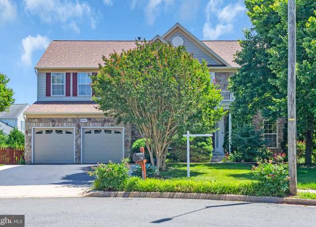 Property at 8600 Dutchman Ct, Manassas, VA 20110, 5 beds, 4.5 baths