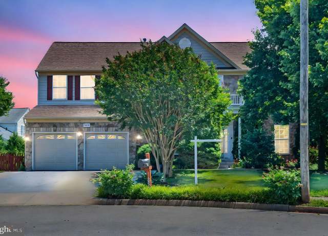 Property at 8600 Dutchman Ct, Manassas, VA 20110, 5 beds, 4.5 baths