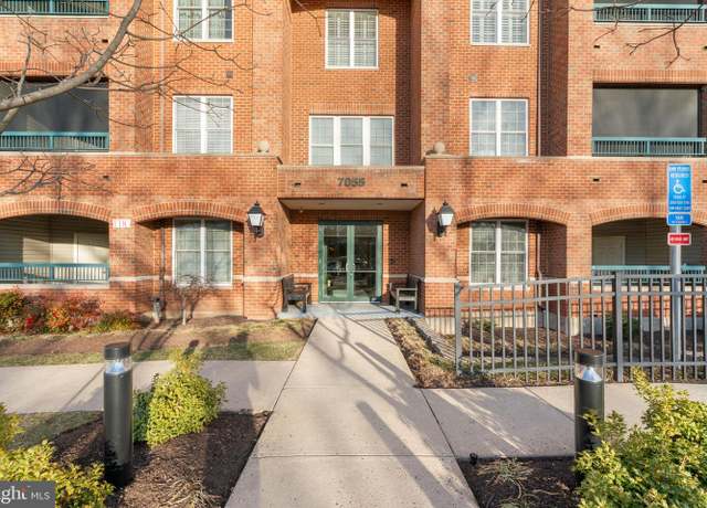 Property at 7055 Heritage Hunt Dr #201, Gainesville, VA 20155, 2 beds, 2 baths