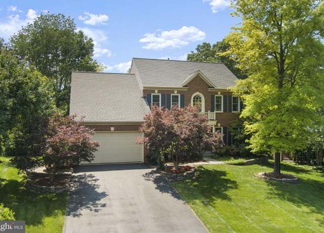 Property at 12694 Arthur Graves Jr Ct, Bristow, VA 20136, 4 beds, 3.5 baths