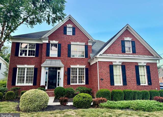 Property at 5740 Solheim Cup Dr, Haymarket, VA 20169, 4 beds, 3.5 baths