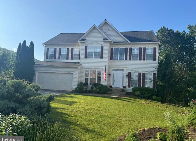 Property at 1421 Pickett Ct, Front Royal, VA 22630, 5 beds, 3.5 baths