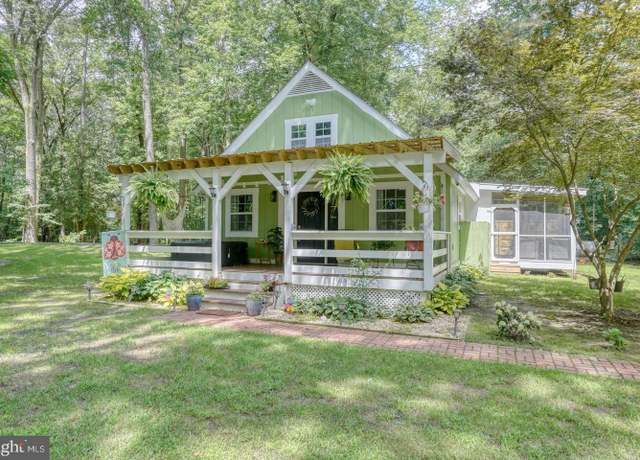 Property at 185 Beagle Club Rd, Felton, DE 19943, 3 beds, 2 baths