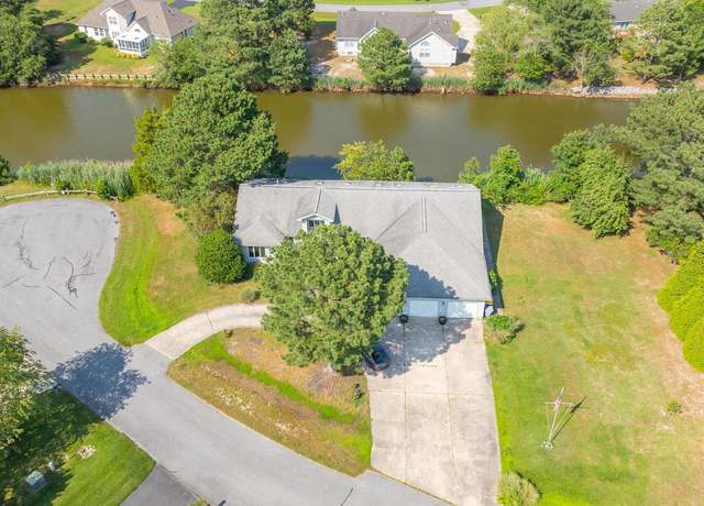 Property at 608 Saint Andrews Ct, Dagsboro, DE 19939, 4 beds, 3 baths
