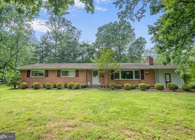 Property at 1701 Maydale Dr, Silver Spring, MD 20905, 4 beds, 3 baths