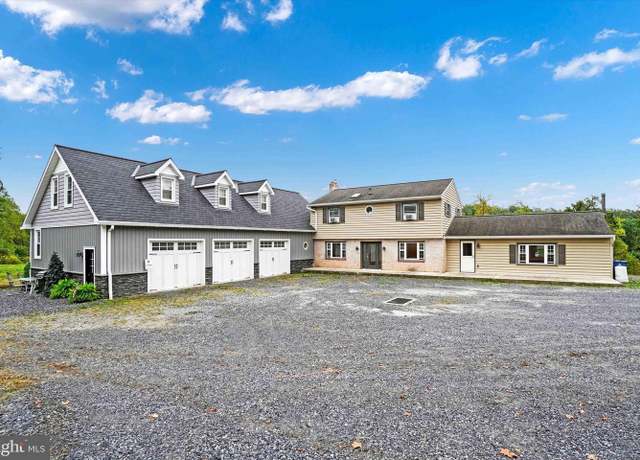 Property at 1732 Turnpike Rd, Elizabethtown, PA 17022, 9 beds, 8 baths