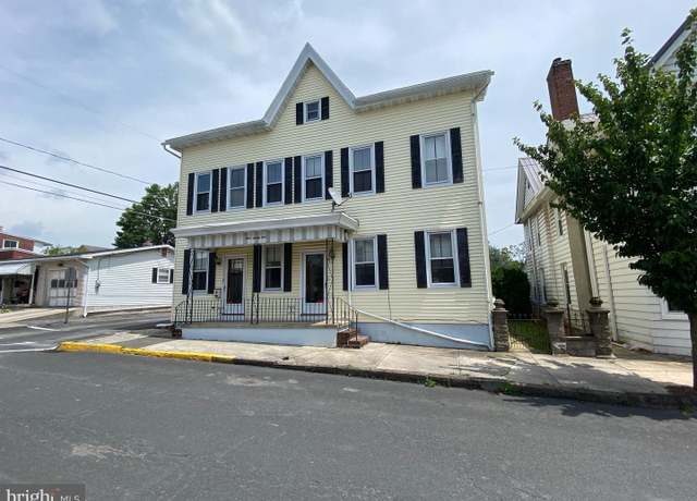 Property at 121 S Wayne St, Orwigsburg, PA 17961, 5 beds, 2.5 baths