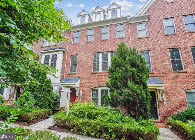 Property at 3403 Kemper Rd, Arlington, VA 22206, 4 beds, 3.5 baths