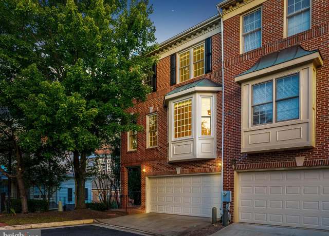 Property at 2523 Hunton Pl, Alexandria, VA 22311, 3 beds, 3.5 baths
