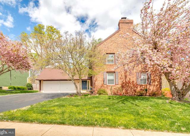 Property at 8422 Golden Aspen Ct, Springfield, VA 22153, 4 beds, 2.5 baths