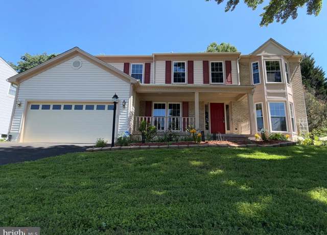 Property at 6451 Springhouse Cir, Clifton, VA 20124, 4 beds, 3.5 baths