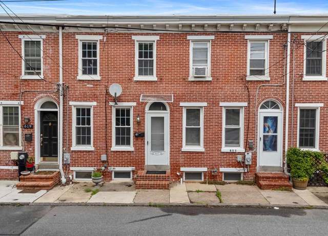 Property at 617 Cherry St, New Castle, DE 19720, 3 beds, 1.5 baths