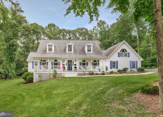 Property at 3897 Hunting Creek Rd, Huntingtown, MD 20639, 4 beds, 3.5 baths