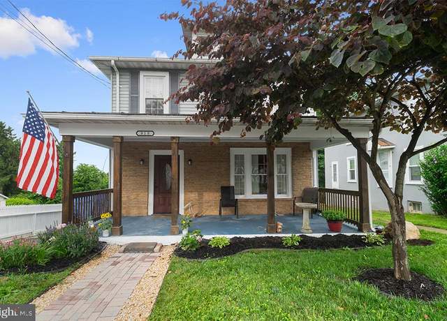Property at 918 S Main St, Hampstead, MD 21074, 4 beds, 3.5 baths