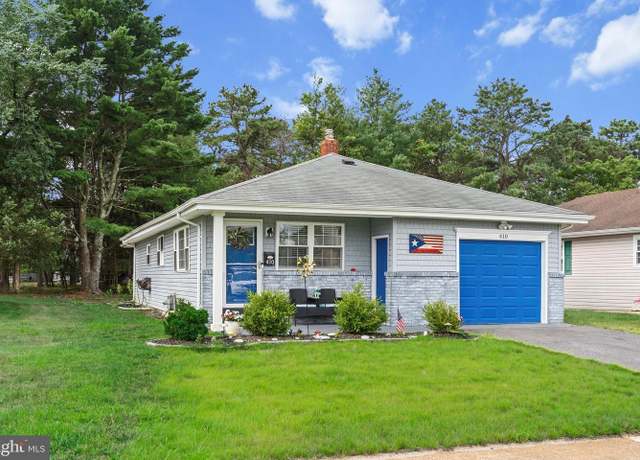 Property at 410 Jamaica Blvd, Toms River, NJ 08757, 3 beds, 2 baths
