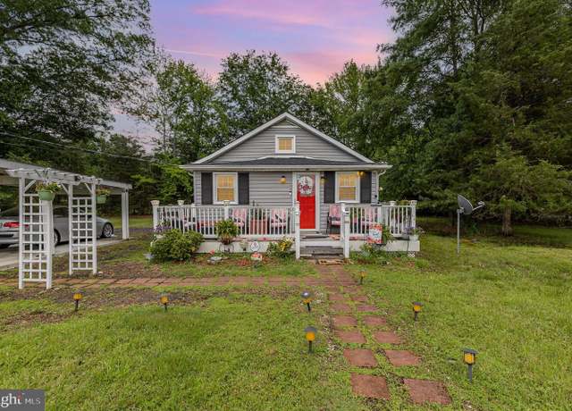Property at 3111 Mathias Point Rd, King George, VA 22485, 3 beds, 1 bath