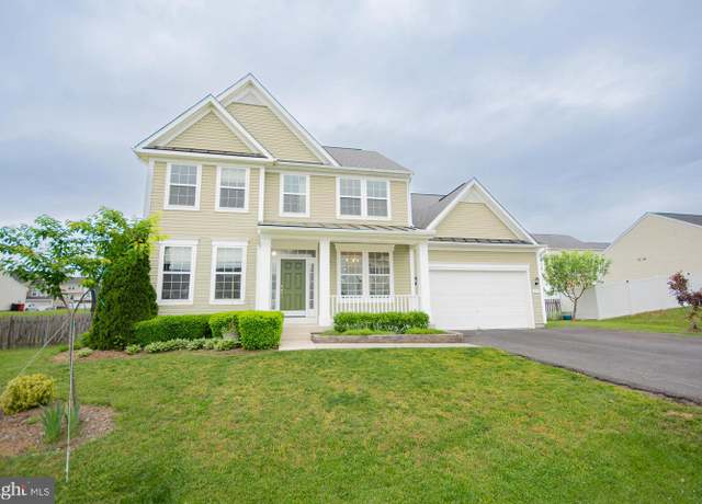 Property at 173 Tuscany Trl, Hedgesville, WV 25427, 4 beds, 2.5 baths