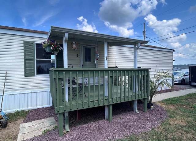 Property at 47 Ours Dr, Martinsburg, WV 25405, 3 beds, 2 baths