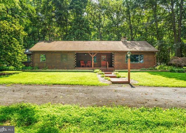 Property at 118 Shade Tree Ln, Shenandoah Junction, WV 25442, 3 beds, 2 baths
