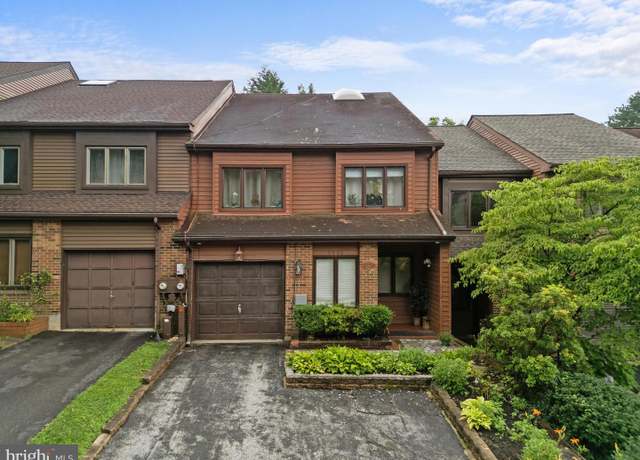 Property at 5446 Doral Dr, Wilmington, DE 19808, 3 beds, 2.5 baths