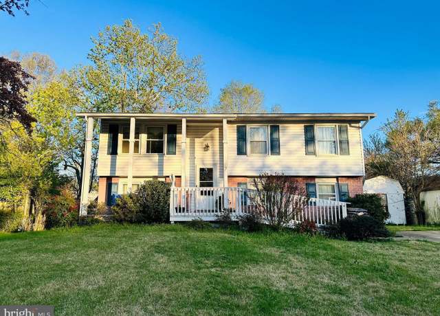 Property at 7 Mooncoin Cir, Waldorf, MD 20602, 4 beds, 2 baths