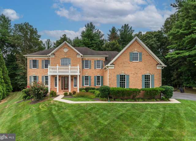 Property at 3198 Lorenzo Ln, Woodbine, MD 21797, 4 beds, 4.5 baths