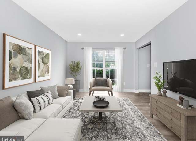 Property at 13114 Thackery Pl, Germantown, MD 20874, 3 beds, 3.5 baths
