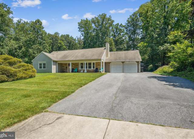 Property at 12116 Long Ridge Ln, Bowie, MD 20715, 4 beds, 3 baths