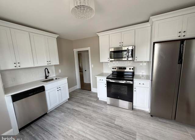 Property at 675 N Broad St, Woodbury, NJ 08096, 5 beds, 2 baths