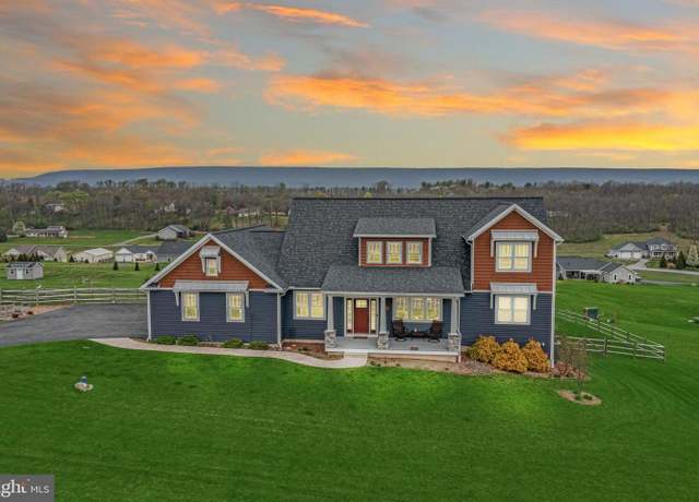 Property at 219 Pepper Ridge Dr, Spring Mills, PA 16875, 4 beds, 4 baths