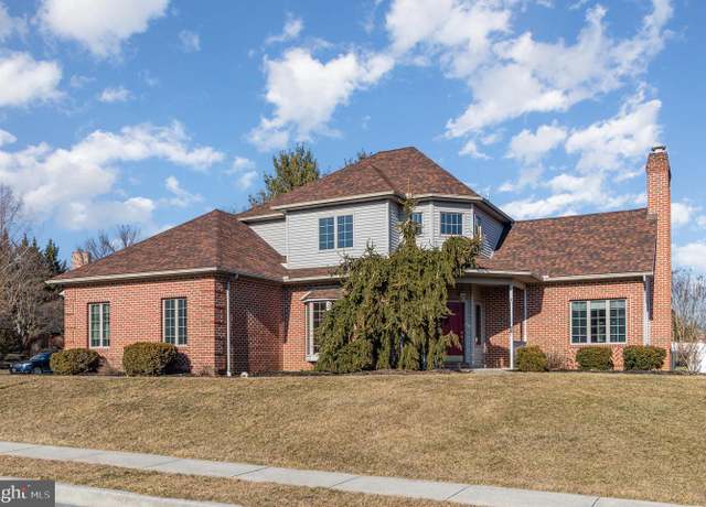 Property at 4399 Saint Andrews Way, Harrisburg, PA 17112, 4 beds, 2.5 baths