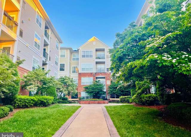 Property at 4862 Eisenhower Ave #269, Alexandria, VA 22304, 1 bed, 1 bath