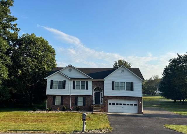 Property at 98 Palace Ct, Inwood, WV 25428, 4 beds, 3 baths