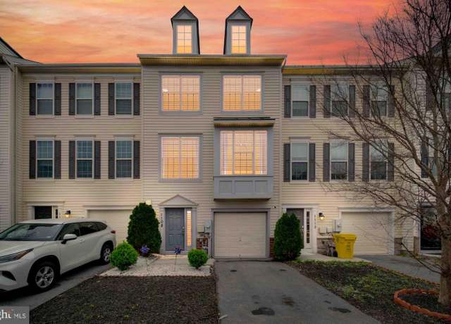 Property at 1108 Carinoso Cir, Severn, MD 21144, 3 beds, 3 baths