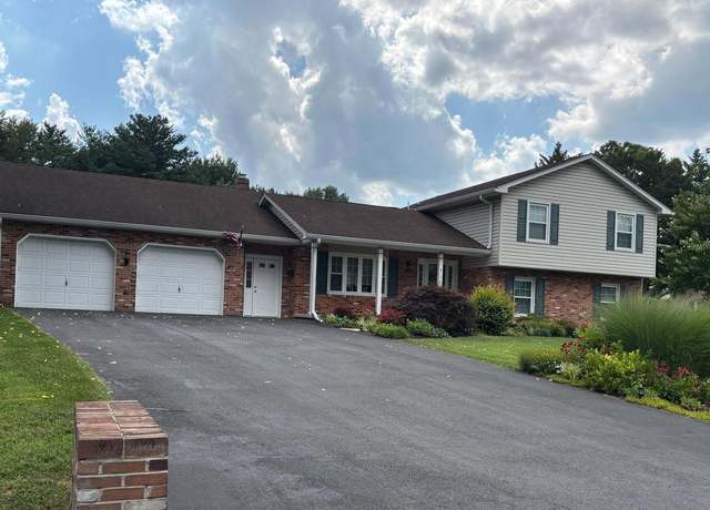 Property at 8102 Glendale Dr, Frederick, MD 21702, 5 beds, 3.5 baths