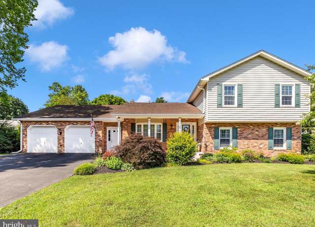 Property at 8102 Glendale Dr, Frederick, MD 21702, 5 beds, 3.5 baths