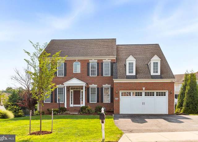 Property at 10724 Red Dahlia Dr, Woodstock, MD 21163, 5 beds, 5 baths
