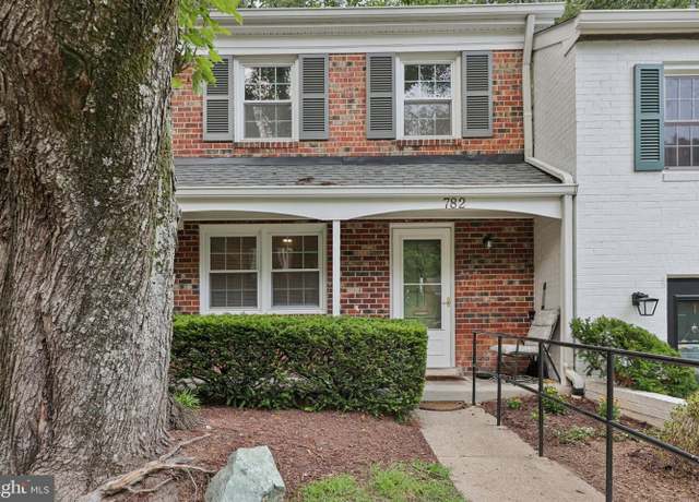 Property at 782 Azalea Dr Unit 15-782, Rockville, MD 20850, 3 beds, 2.5 baths